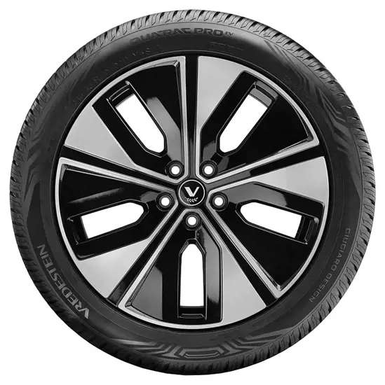 Vredestein Quatrac PRO EV 235/40 R19 96W